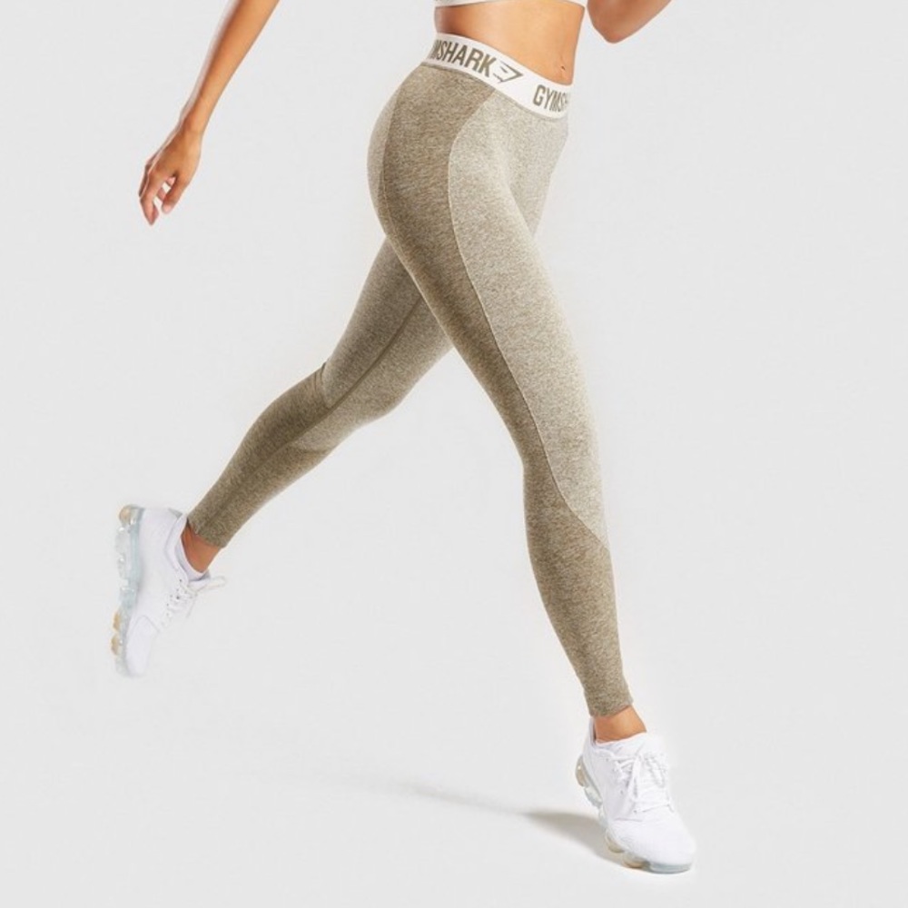 Gymshark Flex Leggings - Khaki